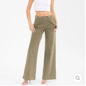 0303.  BUTTON CLOSURE POCKETS WIDE LEG STRETCH DENIM PANTS Stylish Olive Green